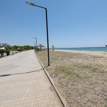 Thetis Seafront By Rentalspro - Halkidiki * 네아 플라기아
